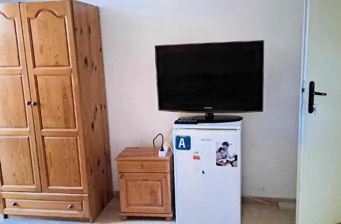 Family House Victoria' Garden Primorsko