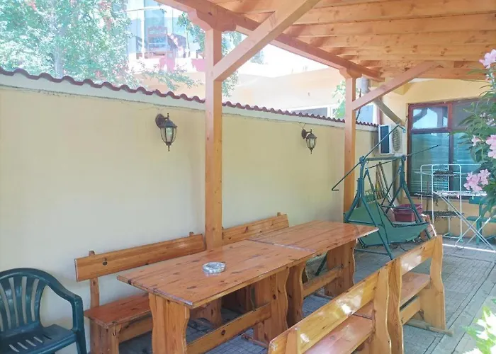 Pensjonat Family House Victoria' Garden 3*